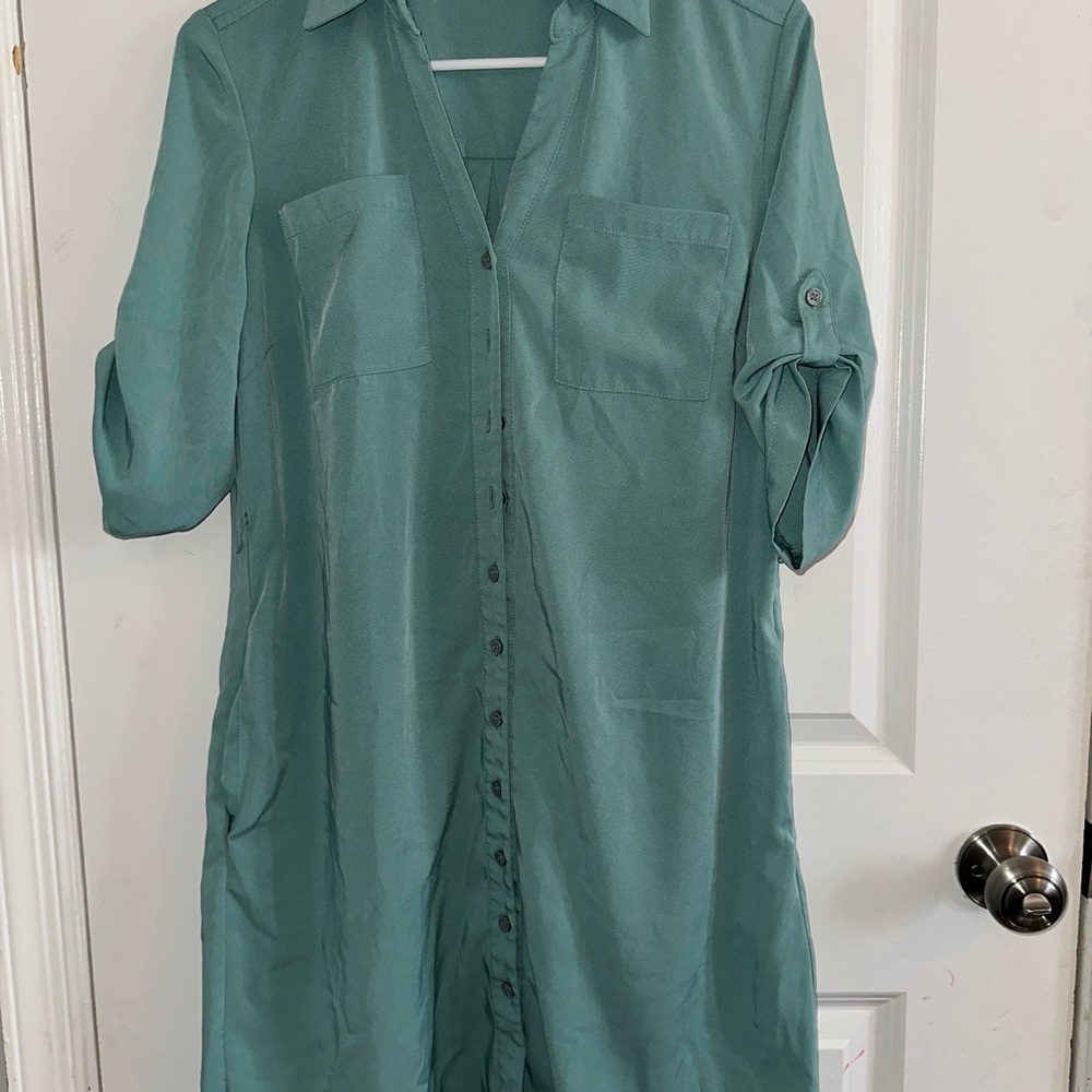 New York & Company Mint Green Button-Front Shirt